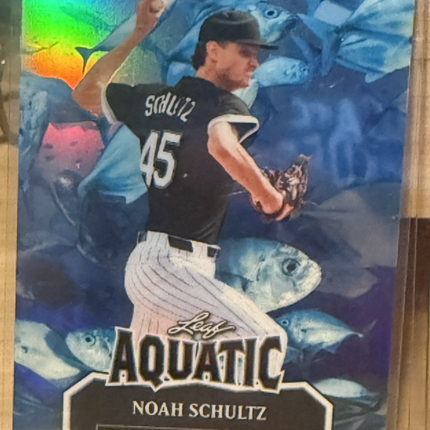 2025 Leaf Noah Schultz Chicago White Soxs #AB-111 Card 1/1