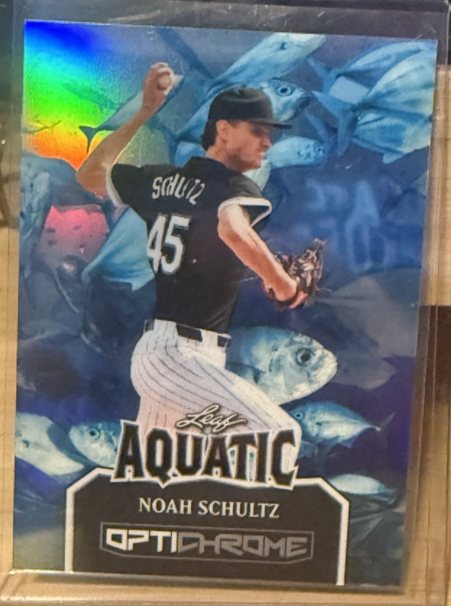 2025 Leaf Noah Schultz Chicago White Soxs #AB-111 Card 1/1