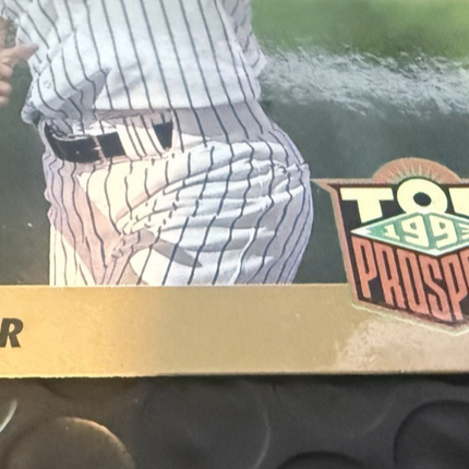 1993 Top Prospect Derek Jeter New York Yankee Upper Deck #449 Bad bottom Corners