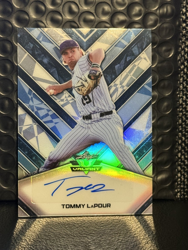 Leaf 2026 Tommy LaPour Pick#107 Minnesota Twins Card#VA-TLP Auto 15/75