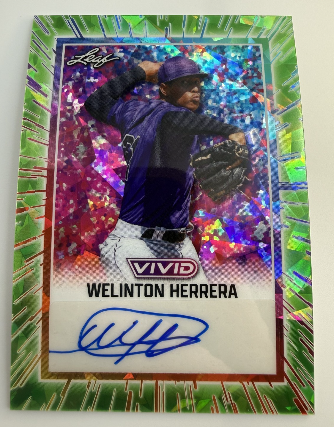 Wellington Herrera Leaf Vivid Green 8/8 # Autographed 8/8