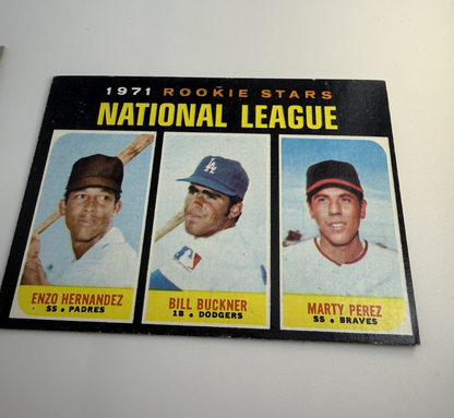 1970 Rookie Stars Buckner  1971 Rookie Stars, Hernandez, Buckner #529-#286 Topps
