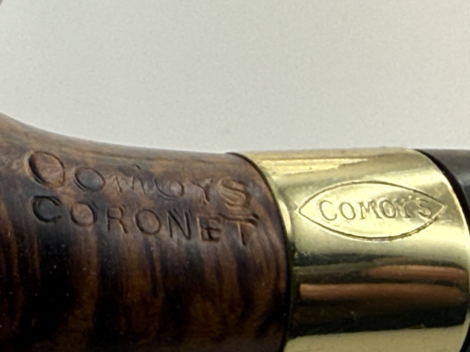 Smoking Tabacco Pipe Made from Comoys- Comoys Coronet Brown Pipe Black handle