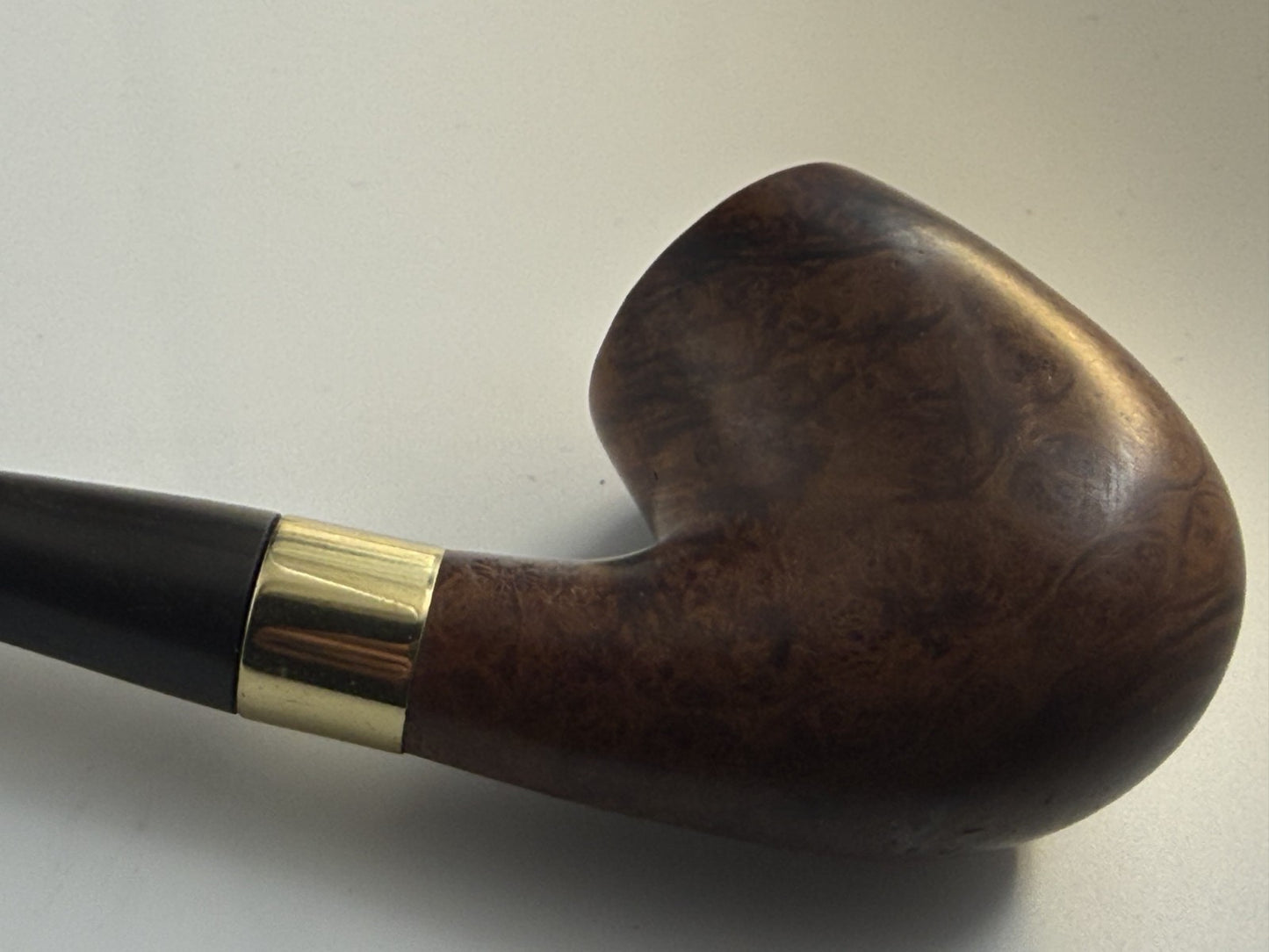 Smoking Tabacco Pipe Made from Comoys- Comoys Coronet Brown Pipe Black handle