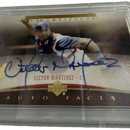 VICTOR MARTINEZ AUTOGRAPHED #81 of 599 ARTIFACTS CARD 2005 UPPER DECK MLB